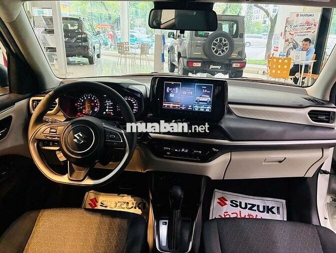 Suzuki Swift Hybrid 2025 - Màu Trắng giao ngay