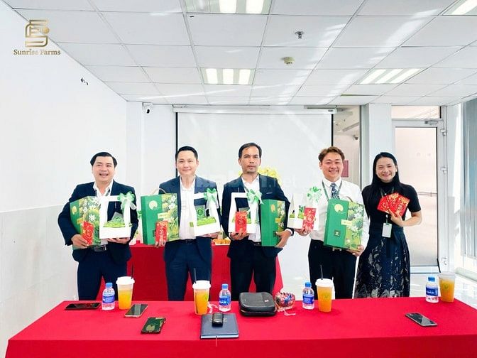 CTY CP TM DV ĐT SUNRISE FARMS TUYỂN DỤNG CHUYÊN VIÊN KD BẤT ĐỘNG SẢN