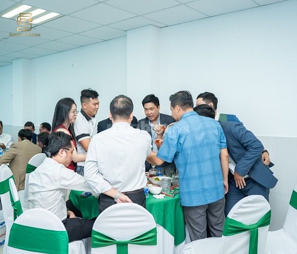 CTY CP TM DV ĐT SUNRISE FARMS TUYỂN DỤNG CHUYÊN VIÊN KD BẤT ĐỘNG SẢN