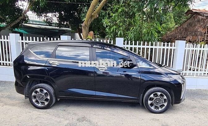 Hyundai Stargazer 2022 1.5 Đặc biệt - 169000 km