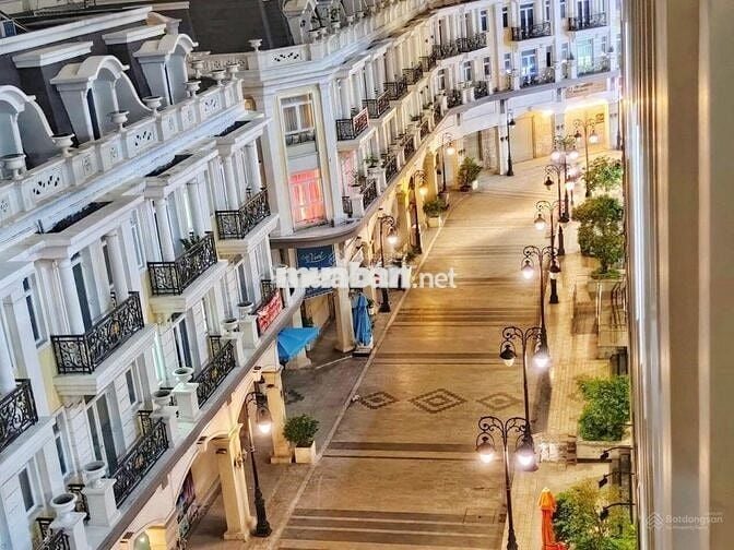 PEGASUITE 1 CHO THUÊ CĂN 2PN 60M2 CÓ NỘI THẤT GIÁ 10,5 TRIỆU