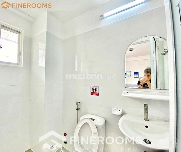 CĂN HỘ CÓ BAN CÔNG FULL NỘI THẤT NGAY TÂN BÌNH