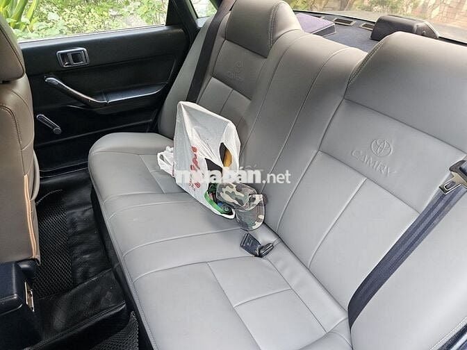 Xe camry cổ đời 1990