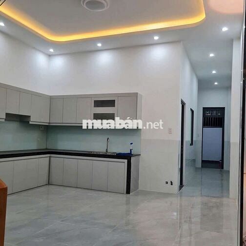 Nhà đối diện khu tái định cư Bình Lợi