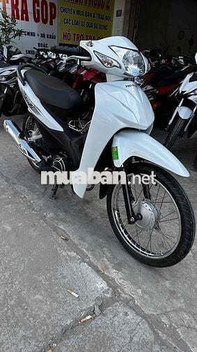 Wave Alpha 110 trắng đen 2023 ( hỗ trợ góp )