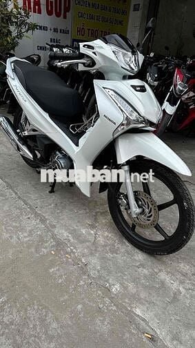 Honda Future Fi 2023 trắng đen ( hỗ trợ góp )