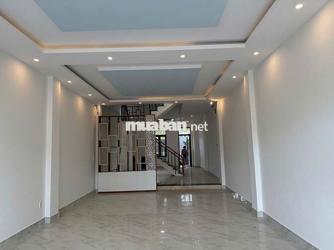SHOPHOUSE 4 TẦNG MẶT TIỀN NGUYỄN TẤT THÀNH