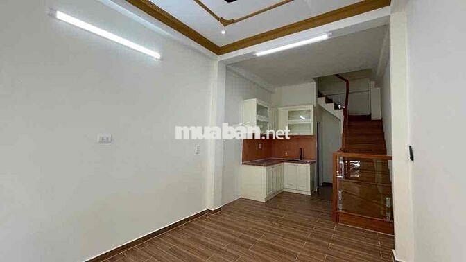 NHÀ MẶT TIỀN KHU ĐƯỜNG SỐ RỘNG 8m TẠI Q4 - 3 TẦNG HOÀN CÔNG ĐỦ