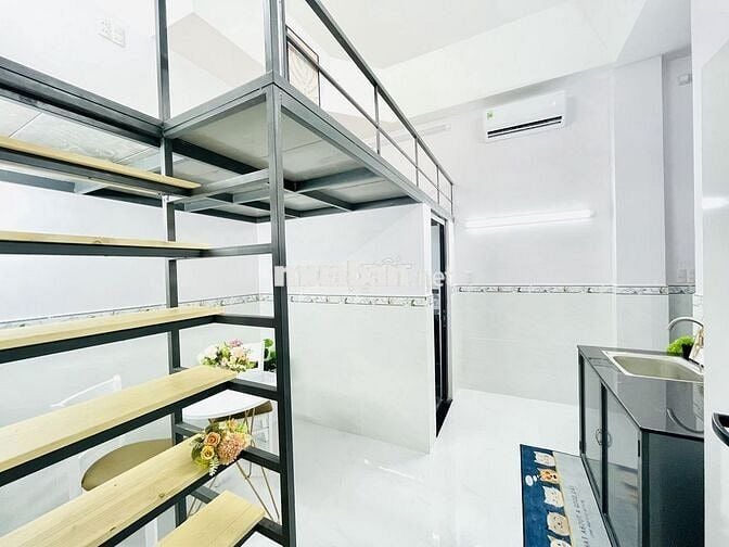 Phòng Mới 100% _ Nội Thất đầy đủ _ Gần ĐH Văn Lang, Công Nghiệp
