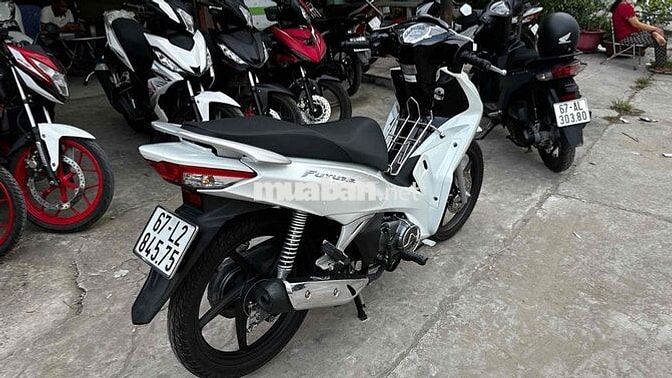 Honda Future Fi 2023 trắng đen ( hỗ trợ góp )