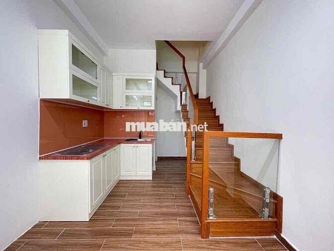 NHÀ MẶT TIỀN KHU ĐƯỜNG SỐ RỘNG 8m TẠI Q4 - 3 TẦNG HOÀN CÔNG ĐỦ