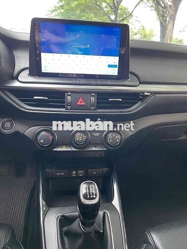 Kia Cerato 2019 1.6 MT - 86000 km