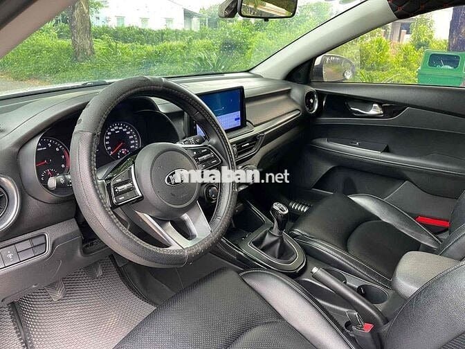 Kia Cerato 2019 1.6 MT - 86000 km
