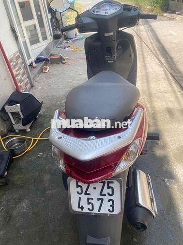 bán xe 25000 ngay chů chúng giâý san tên xe chűa r
