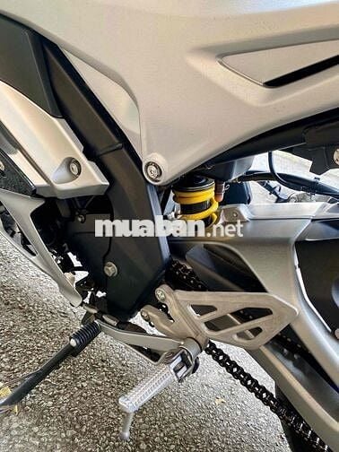 R15M ODO 8K LƯỚT NHIỀU ĐỒ CHƠI