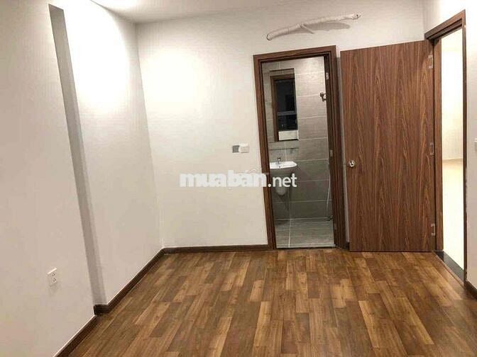CĂN HỘ 2PN NỘI THẤT CƠ BẢN, TỰ DO BÀI TRÍ, ĐÃ CÓ SỔ, NẰM Ở TRUNG TÂM