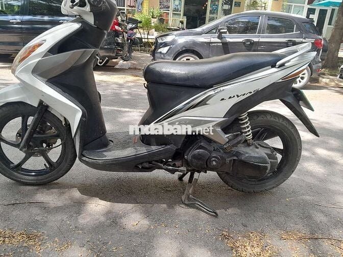 Xe Luvias 125cc giấy tờ cà vẹt đầy đủ