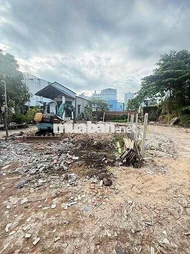 Lô Đất Đường 40 Linh Đông.Đường Oto,ngang 7,6m,gần phạm văn đồng