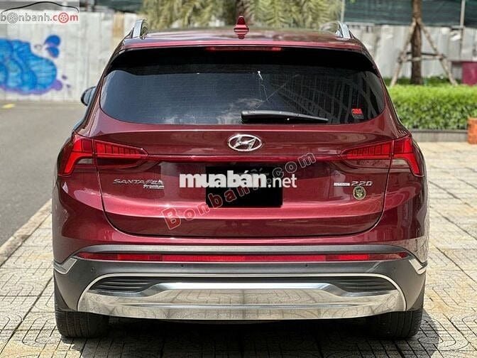 Hyundai SantaFe Cao cấp 2.2L HTRAC 2022