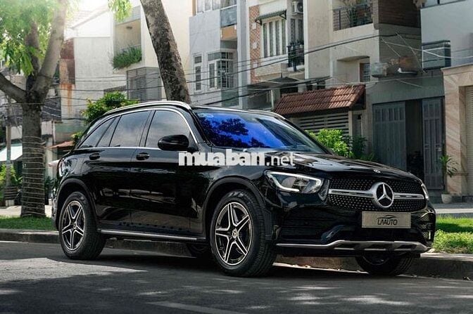 LONG ANH AUTO về Mercedes GLC300 4Matic 2021