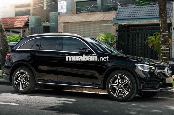 LONG ANH AUTO về Mercedes GLC300 4Matic 2021