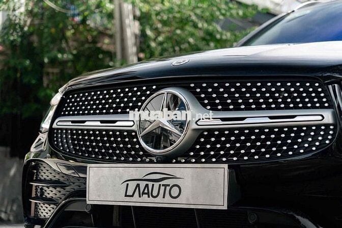 LONG ANH AUTO về Mercedes GLC300 4Matic 2021