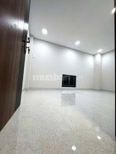 Bán nhà hẻm xe hơi 2 lầu, 50m2 - ngay Bùi Hữu Nghĩa, Phường 7, Quận 5