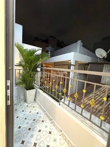 Bán nhà hẻm xe hơi 2 lầu, 50m2 - ngay Bùi Hữu Nghĩa, Phường 7, Quận 5