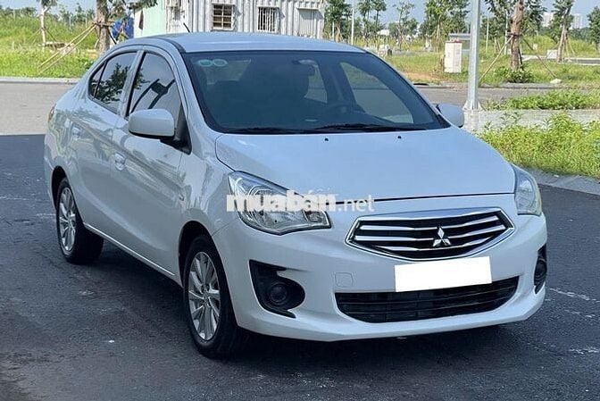 Cần bán Mitsubishi Attrage 2020, số sàn,