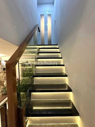 Bán nhà hẻm xe hơi 2 lầu, 50m2 - ngay Bùi Hữu Nghĩa, Phường 7, Quận 5