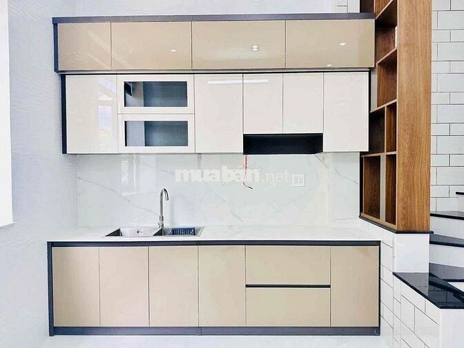 Bán Dãy nhà phố mới hoàn thiện đối diện cảng hoàng diệu cần thơ