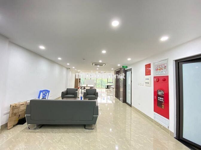 Hot! Sàn VP mới xây 90m2 Phố Nguyễn Chí Thanh, 2 mặt thoáng