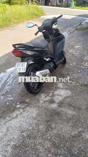 Suzuki SkyDrive nhập Thái máy Thái