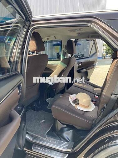 Toyota Fortuner 2019 2.4G 4x2 MT - 84 km