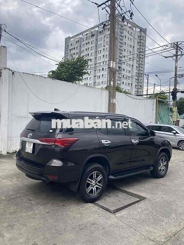 Toyota Fortuner 2019 2.4G 4x2 MT - 84 km