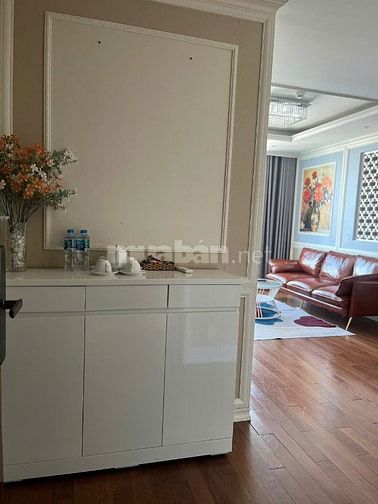  Leman Luxury, 20 Trương Định, P. Võ Thị Sáu, Q.3 – Ngã tư Trương Định