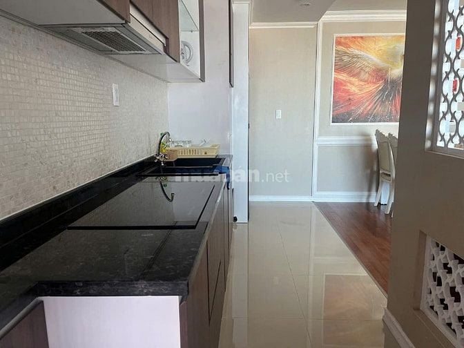  Leman Luxury, 20 Trương Định, P. Võ Thị Sáu, Q.3 – Ngã tư Trương Định