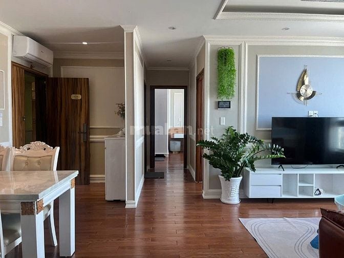  Leman Luxury, 20 Trương Định, P. Võ Thị Sáu, Q.3 – Ngã tư Trương Định