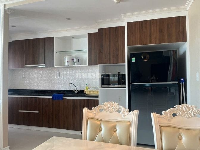  Leman Luxury, 20 Trương Định, P. Võ Thị Sáu, Q.3 – Ngã tư Trương Định