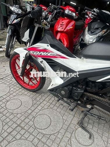 sonic đời 2020 xe đẹp máy zin ( hổ trợ góp 0 đồng)