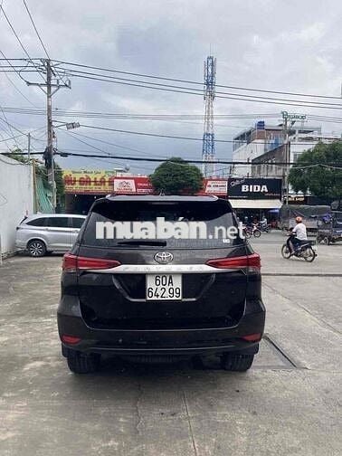 Toyota Fortuner 2019 2.4G 4x2 MT - 84 km