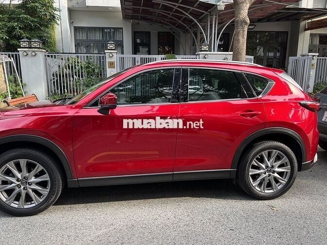 Mazda CX 5 2022 Luxury 2.0 AT - 84000 km