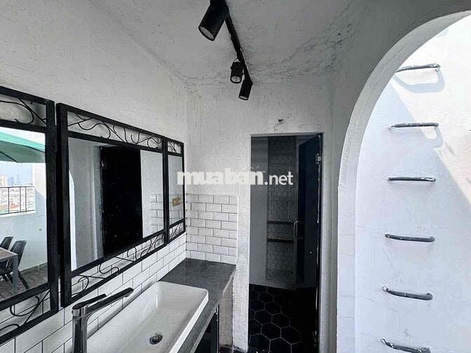 cho Thuê Căn Hộ Ban Công Sân Thượng Tại Bùi Thị Xuân