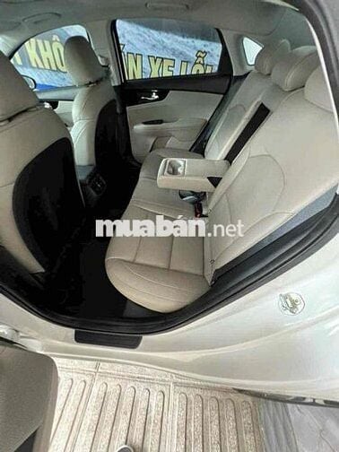 Kia Cerato 2020 1.6 AT Luxury  - 39000 km