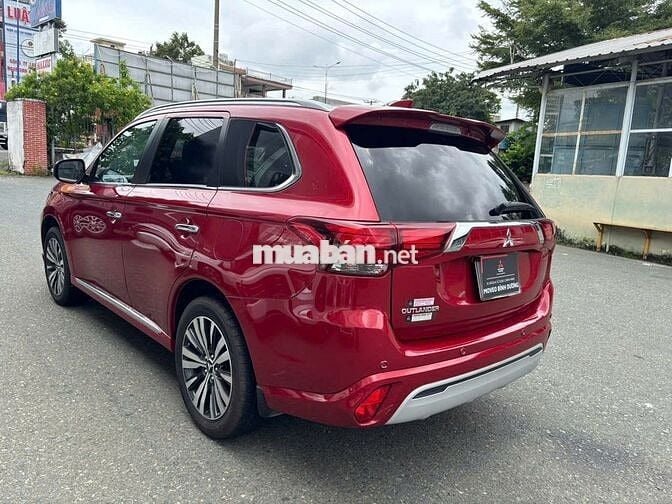 Mitsubishi Outlander CVT 2022 - Xe Cá Nhân