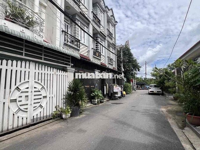 ĐẤT MẶT TIỀN -72m - ĐƯỜNG XE TẢI-FULL THỔ CƯ- XÂY DỰNG TƯ DO