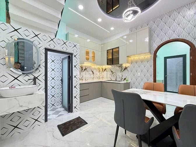 Bán nhà riêng tại Bùi Thị Xuân, Phường 3, Tân Bình, HCM giá cực tốt