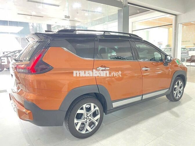 Mitsubishi Xpander Cross 2023 ĐKLĐ 2024