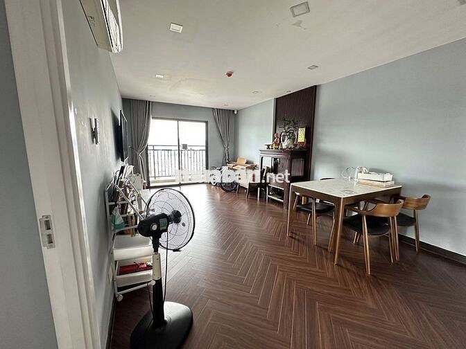 Căn hộ trung tâm tp Nha Trang, 75m2, 2PN, 2toilet, 2 ban công