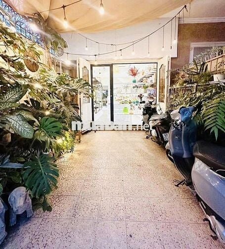 🔥Nhà 4x15m Trần Khánh Dư Q1, 3 lầu trống suốt, chỉ 35tr🔥